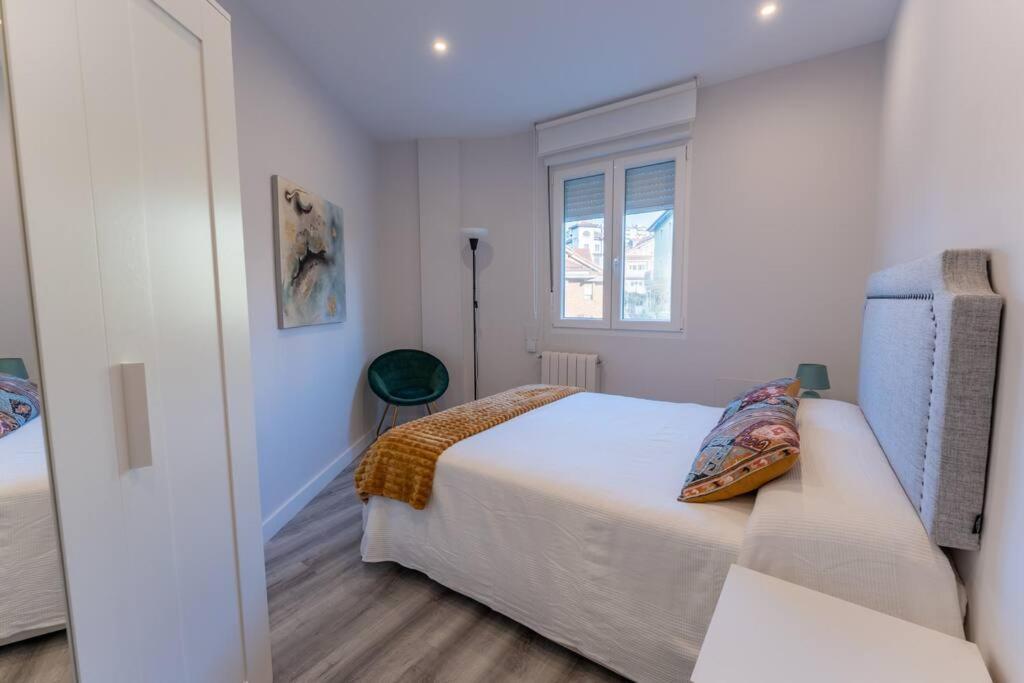 Valdecilla Center Apartment Santander Exterior foto